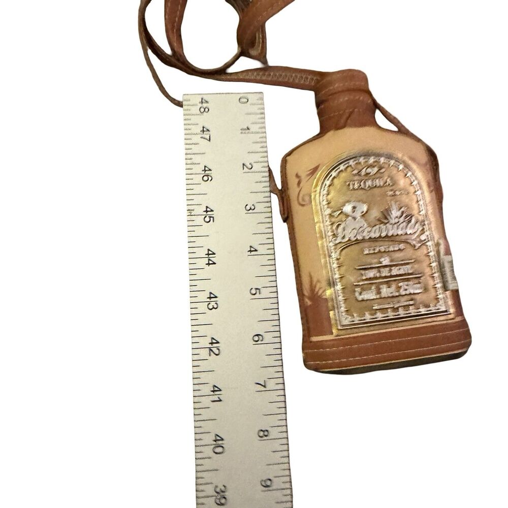 Descarriado Tequila Bottle‎ Empty Leather Flask Strap Brown Collectible 250ml - Picture 7 of 7